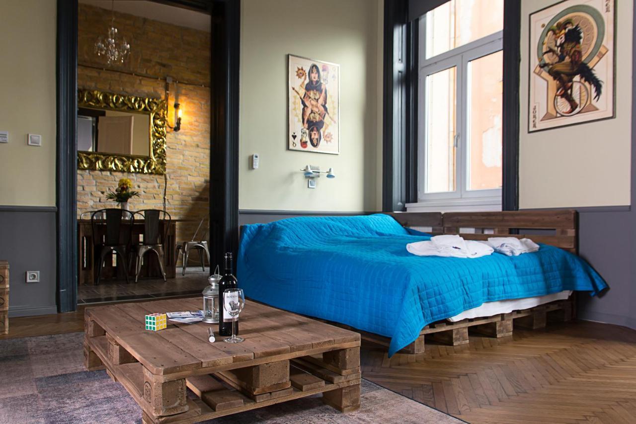 Walnuttree Loft Style Prestige Apartment Budapeste Exterior foto