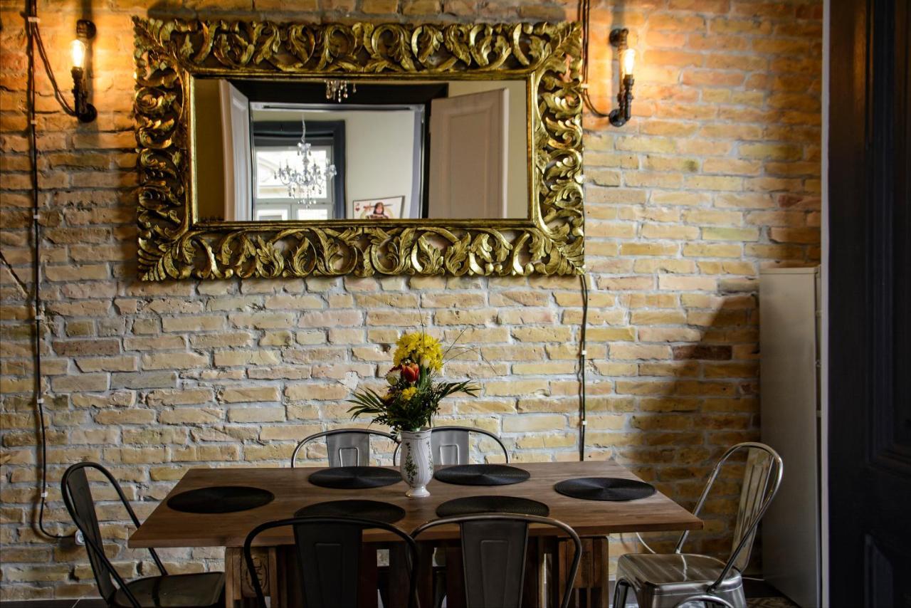 Walnuttree Loft Style Prestige Apartment Budapeste Exterior foto