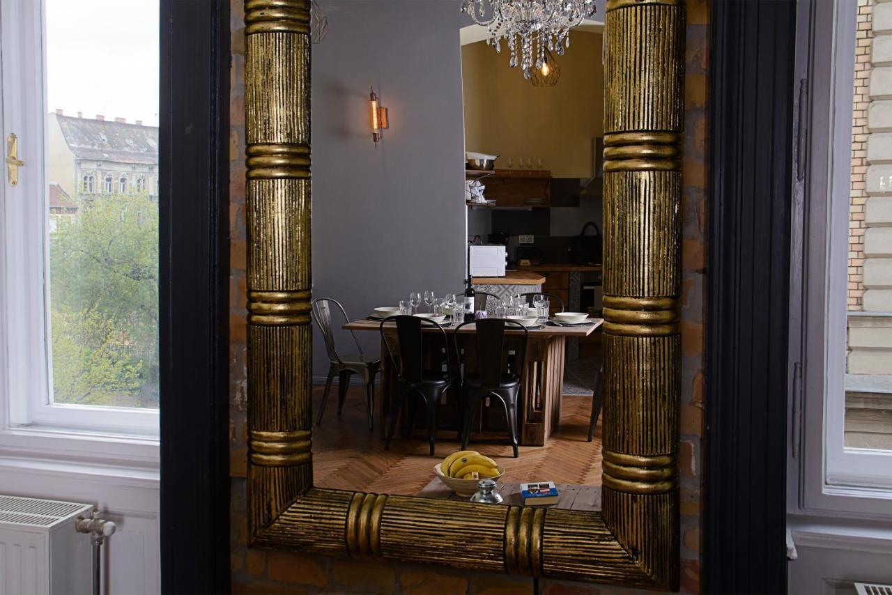 Walnuttree Loft Style Prestige Apartment Budapeste Exterior foto